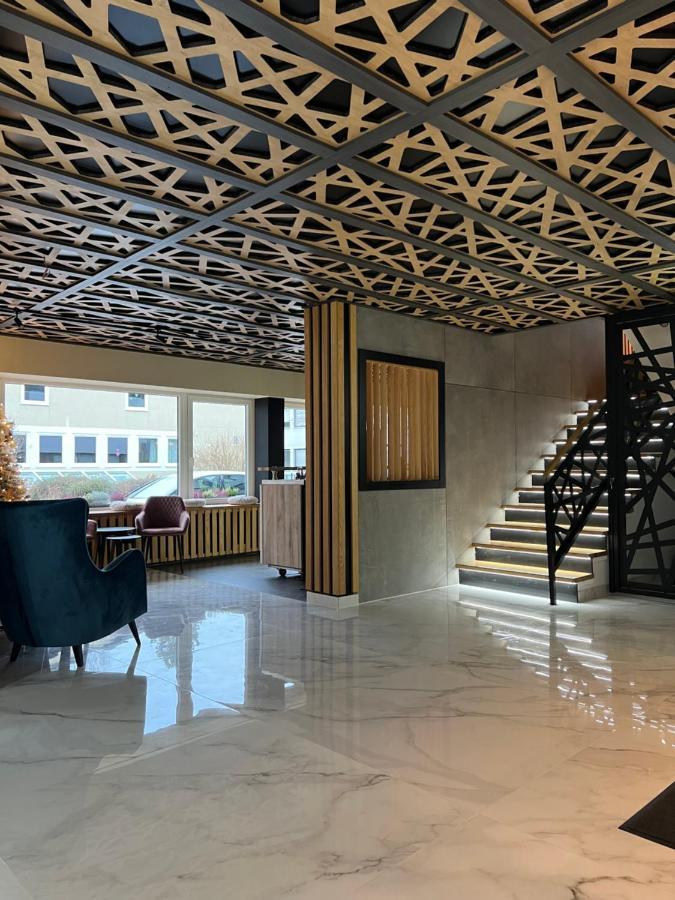 Hotel Reutlinger Hof Ройтлинген Экстерьер фото